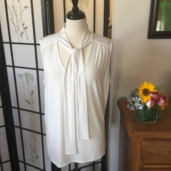 Tommy Hilfiger Tops - TOMMY HILFIGER IVORY COLOR SLEEVELESS TIE BLOUSE